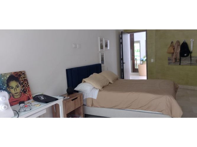 Casa de 4 alcobas en venta en Altos Del Poblado, Medellín, 680 m² · foto 18 de 24