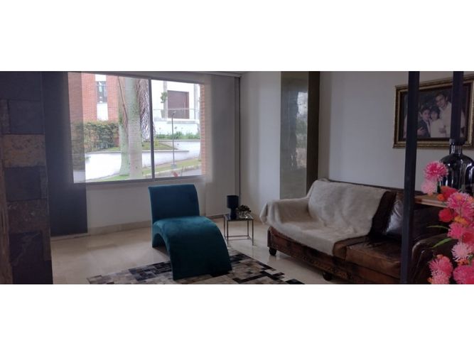 Casa de 4 alcobas en venta en Altos Del Poblado, Medellín, 680 m² · foto 21 de 24