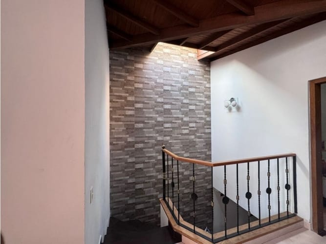 Casa de 3 alcobas en venta en San Bernardo, Medellín, 206 m² · foto 12 de 24