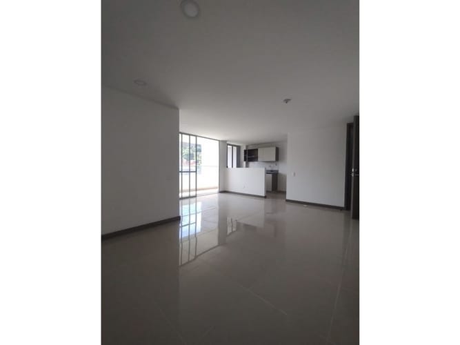 Apartamento de 3 alcobas en venta en Sabaneta Real, Sabaneta, 86 m² · foto 2 de 17