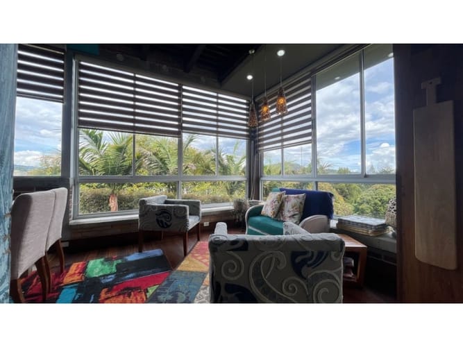 Casa de 4 alcobas en venta en Loma Del Indio, Medellín, 750 m² · foto 6 de 23