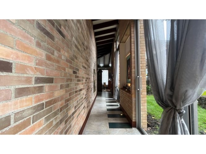 Casa de 4 alcobas en venta en Loma Del Indio, Medellín, 750 m² · foto 11 de 23