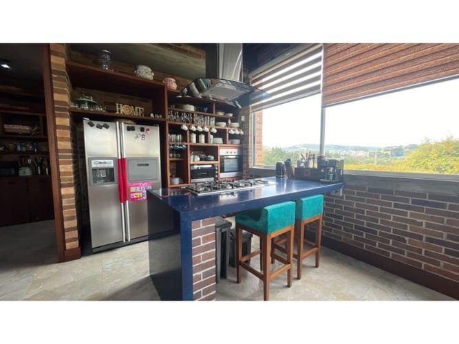 Casa de 4 alcobas en venta en Loma Del Indio, Medellín, 750 m² · foto 15 de 23