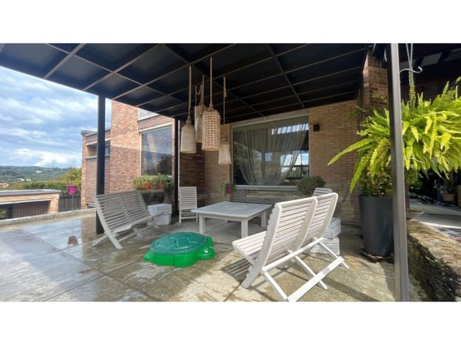 Casa de 4 alcobas en venta en Loma Del Indio, Medellín, 750 m² · foto 20 de 23