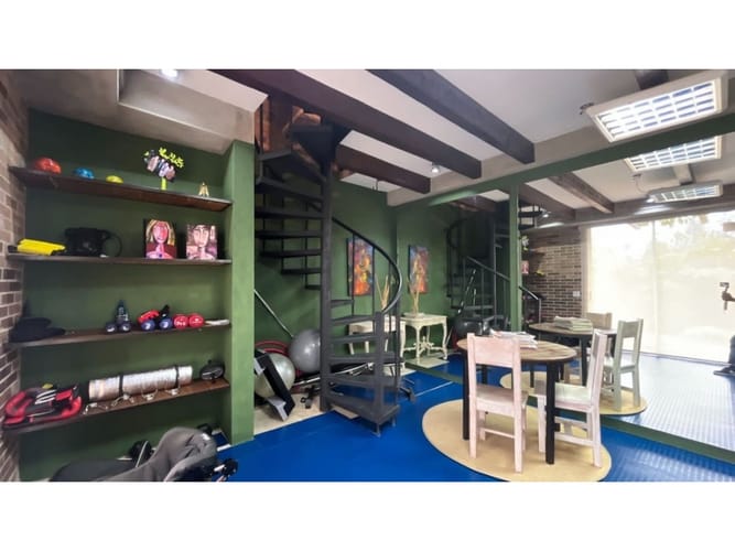 Casa de 4 alcobas en venta en Loma Del Indio, Medellín, 750 m² · foto 21 de 23
