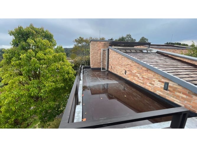 Casa de 4 alcobas en venta en Loma Del Indio, Medellín, 750 m² · foto 23 de 23