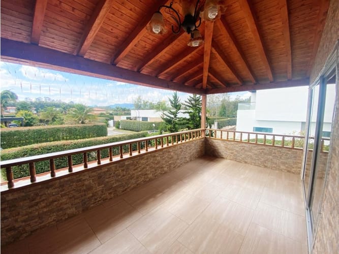 Casa de 5 alcobas en venta en Llano Grande, Rionegro, 620 m² · foto 11 de 24