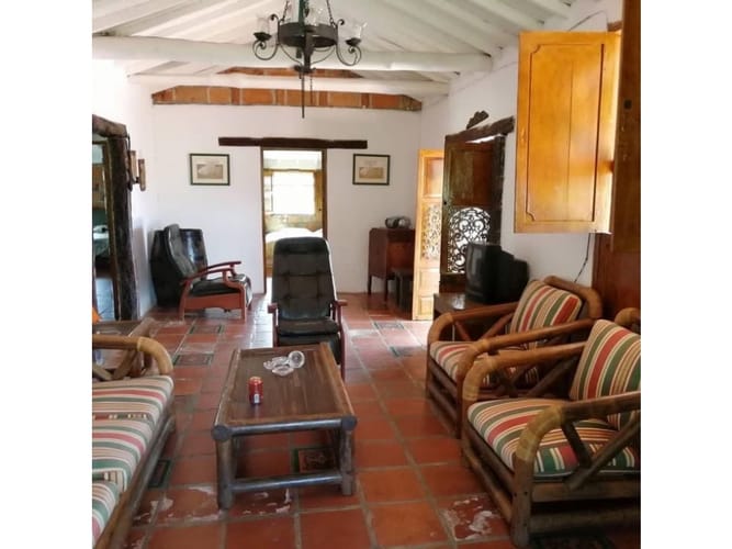 Casa de 3 alcobas en venta en Alcala, Envigado, 265 m² · foto 20 de 24