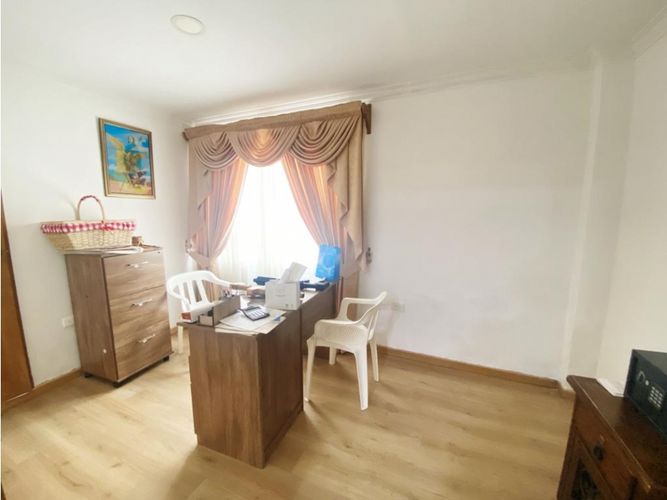 Casa de 5 alcobas en venta en Llano Grande, Rionegro, 620 m² · foto 14 de 24