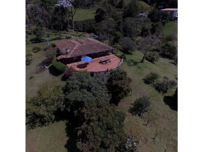Casa de 3 alcobas en venta en Alcala, Envigado, 265 m² · foto 22 de 24
