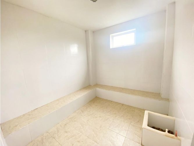 Casa de 5 alcobas en venta en Llano Grande, Rionegro, 620 m² · foto 17 de 24