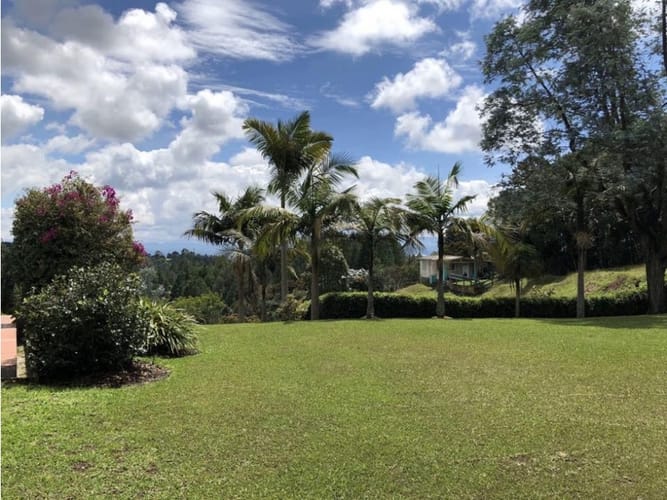 Casa de 4 alcobas en venta en Sajonia, Rionegro, 250 m² · foto 5 de 18