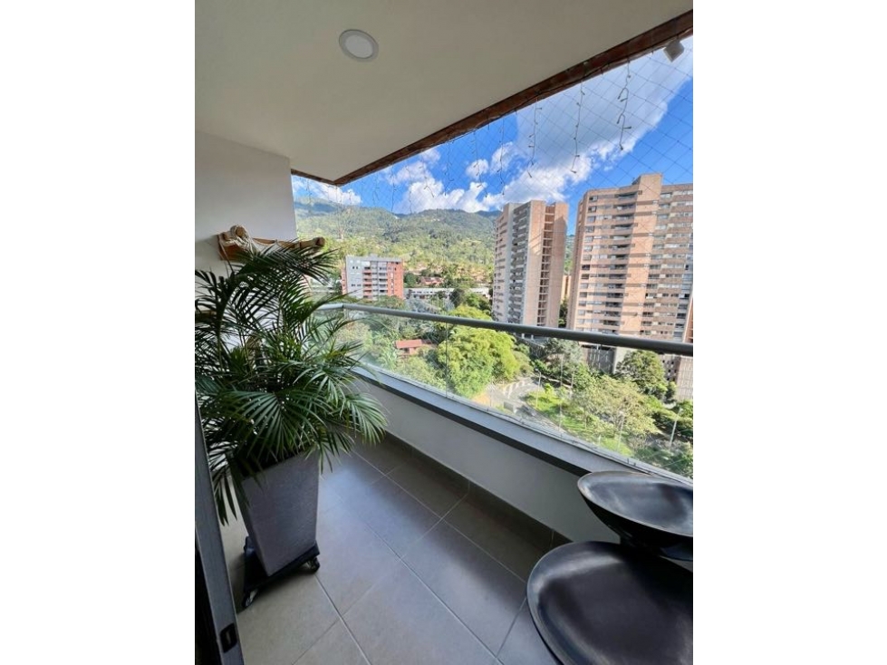 Apartamento en venta en Belen Malibu, Medellín · foto 5 de 13