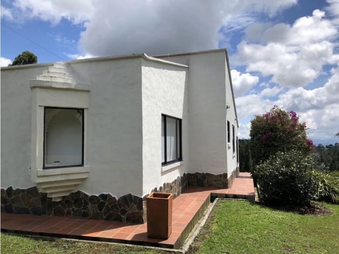 Casa de 4 alcobas en venta en Sajonia, Rionegro, 250 m² · foto 18 de 18
