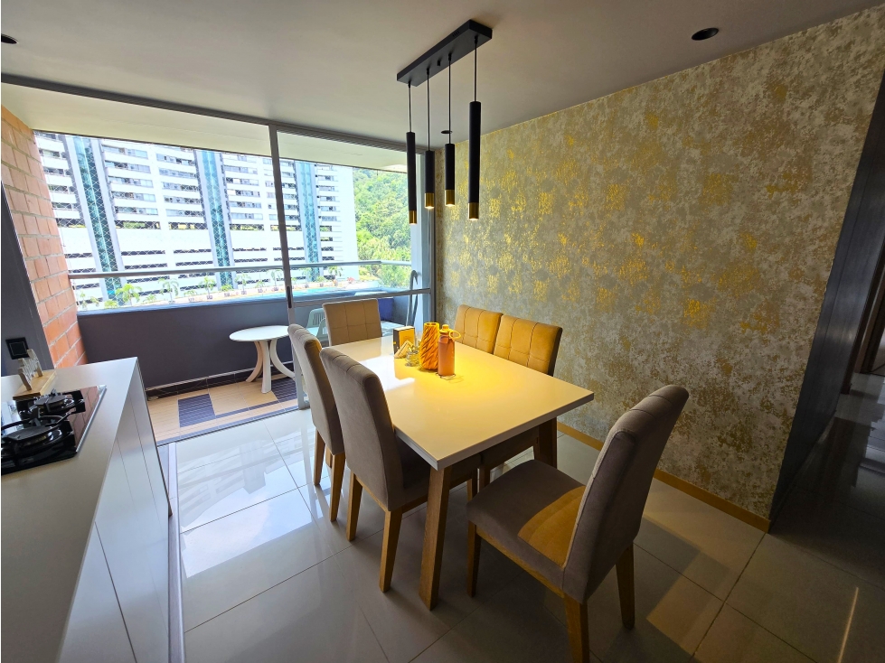 Apartamento en venta en Loma Del Indio, Medellín · foto 10 de 24