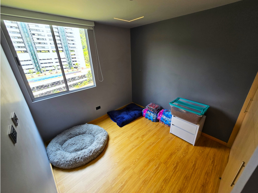 Apartamento en venta en Loma Del Indio, Medellín · foto 13 de 24