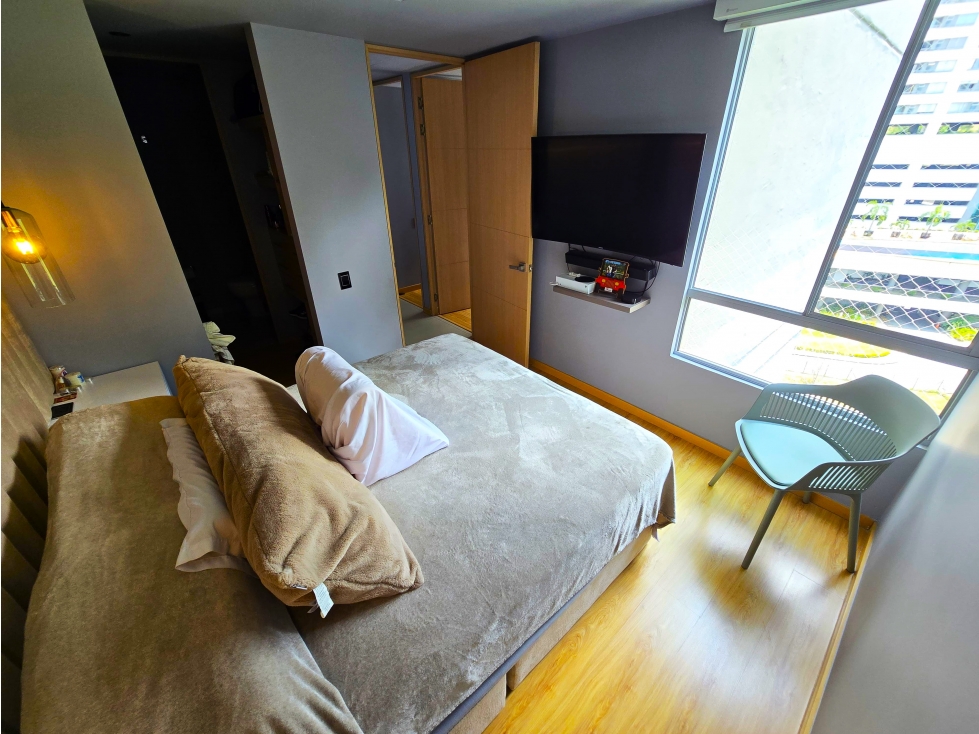 Apartamento en venta en Loma Del Indio, Medellín · foto 14 de 24