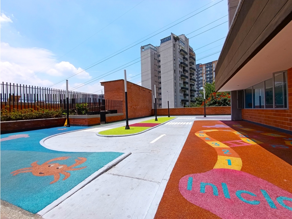 Apartamento en venta en Loma Del Indio, Medellín · foto 23 de 24