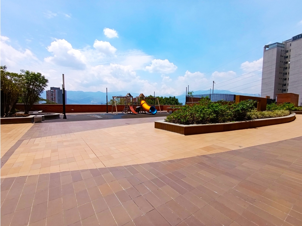 Apartamento en venta en Loma Del Indio, Medellín · foto 24 de 24