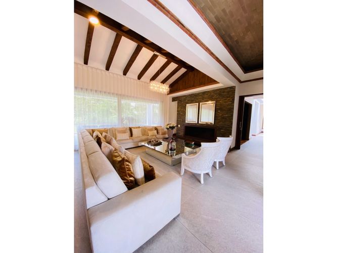 Casa de 4 alcobas en venta en Llano Grande, Rionegro, 430 m² · foto 12 de 24