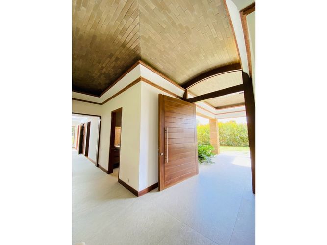 Casa de 4 alcobas en venta en Llano Grande, Rionegro, 430 m² · foto 15 de 24