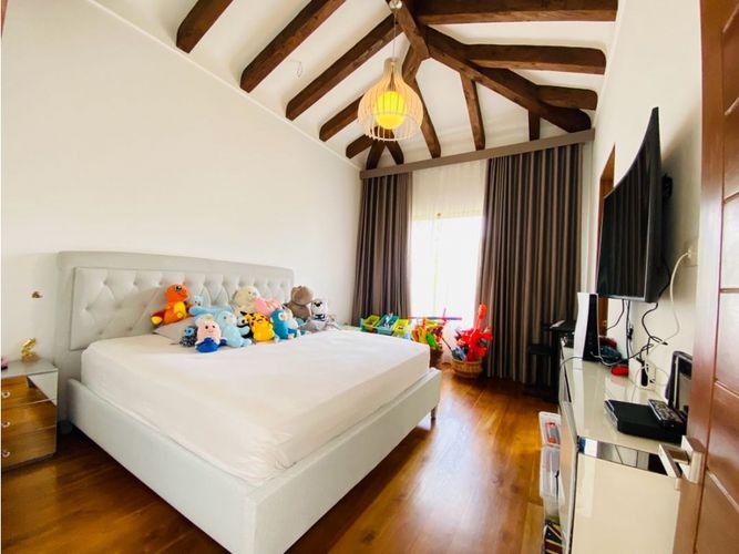 Casa de 4 alcobas en venta en Llano Grande, Rionegro, 430 m² · foto 18 de 24