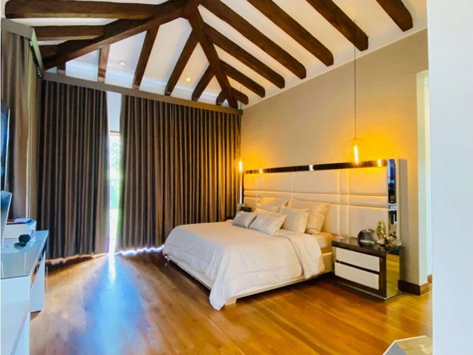 Casa de 4 alcobas en venta en Llano Grande, Rionegro, 430 m² · foto 21 de 24