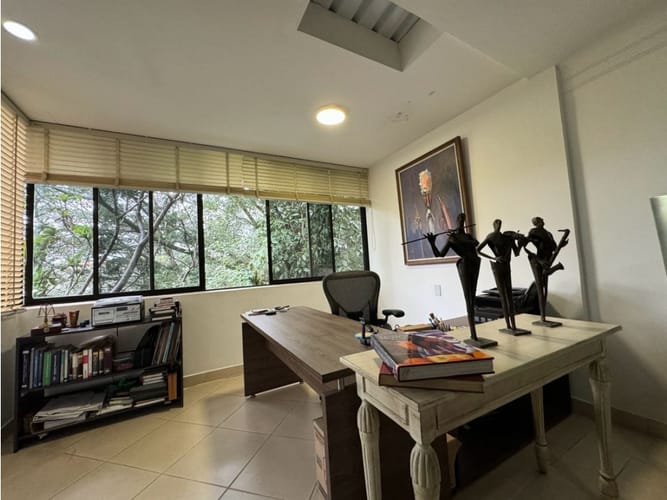 Apartamento en venta en Perpetuo Socorro, Medellín · foto 5 de 24
