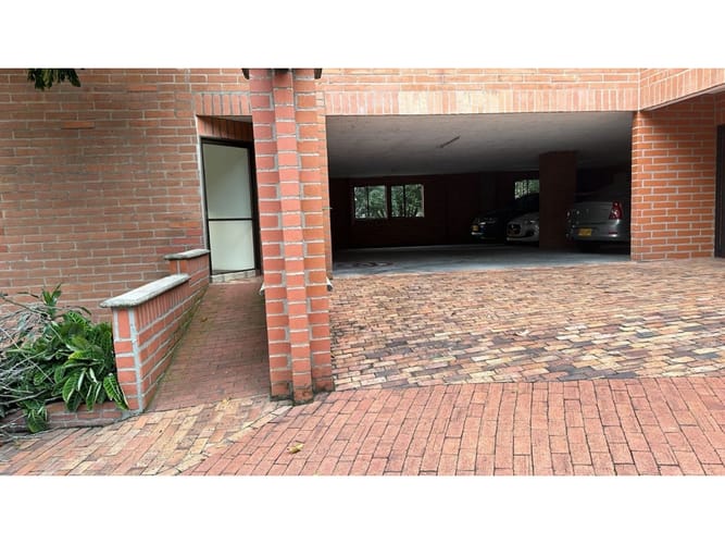 Apartamento en venta en Perpetuo Socorro, Medellín · foto 24 de 24