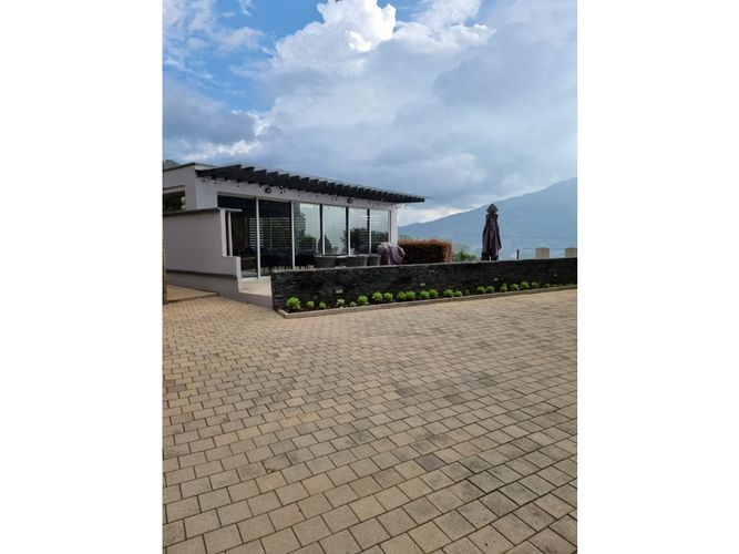 Casa de 4 alcobas en venta en San Isidro, La Estrella, 350 m² · foto 3 de 24