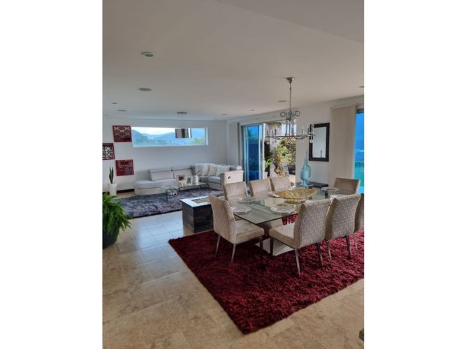 Casa de 4 alcobas en venta en San Isidro, La Estrella, 350 m² · foto 4 de 24