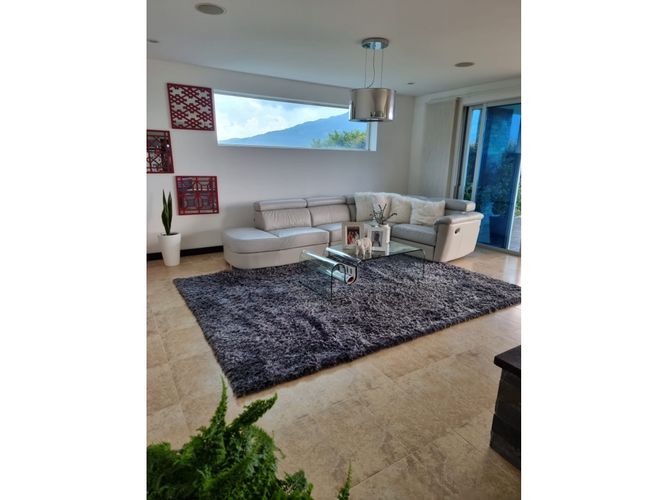 Casa de 4 alcobas en venta en San Isidro, La Estrella, 350 m² · foto 6 de 24