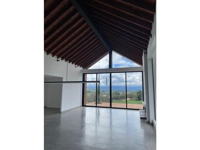 Casa de 3 alcobas en venta en El Carmen De Viboral, El Carmen de Viboral, 300 m² · foto 6 de 15