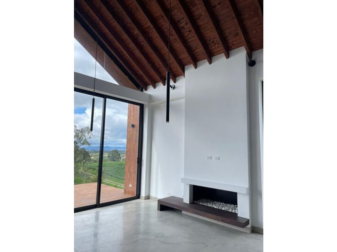 Casa de 3 alcobas en venta en El Carmen De Viboral, El Carmen de Viboral, 300 m² · foto 7 de 15