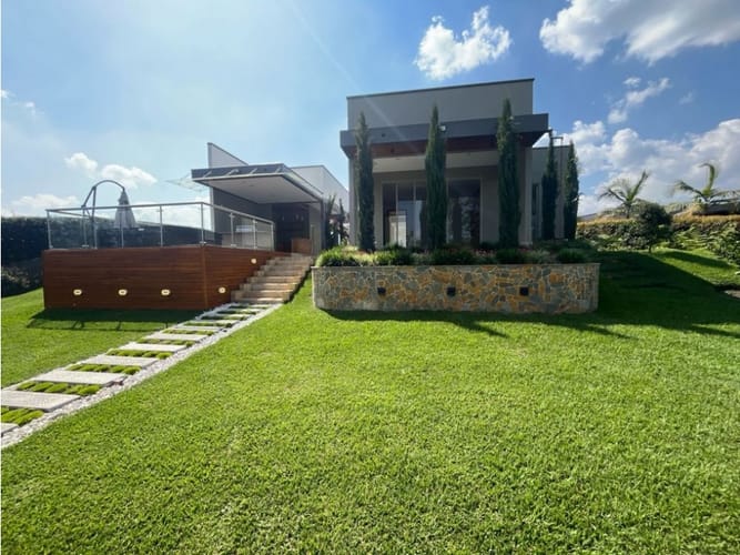 Casa de 4 alcobas en venta en Llano Grande, Rionegro, 600 m² · foto 17 de 17