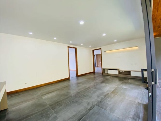 Casa de 4 alcobas en venta en San Nicolas, Rionegro, 460 m² · foto 20 de 24