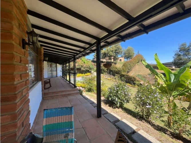 Casa de 3 alcobas en venta en Vía Las Palmas, Envigado, 300 m² · foto 15 de 18