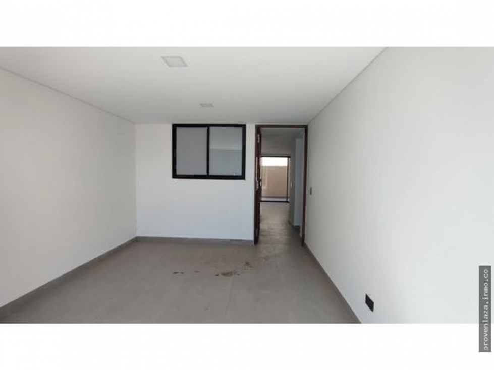 Casa de 3 alcobas en venta en Centro, Rionegro, 225 m² · foto 3 de 19
