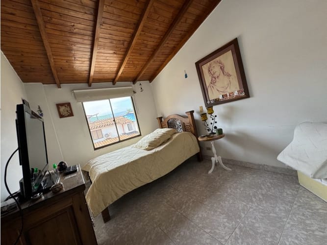 Casa de 5 alcobas en venta en San Marcos, Envigado, 114 m² · foto 10 de 13