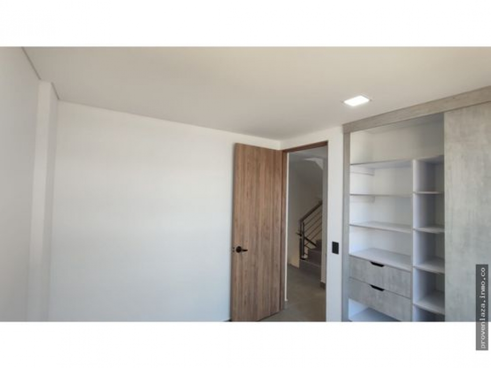 Casa de 3 alcobas en venta en Centro, Rionegro, 225 m² · foto 9 de 19
