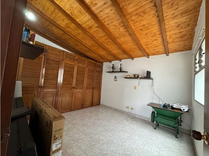 Casa de 5 alcobas en venta en San Marcos, Envigado, 114 m² · foto 12 de 13