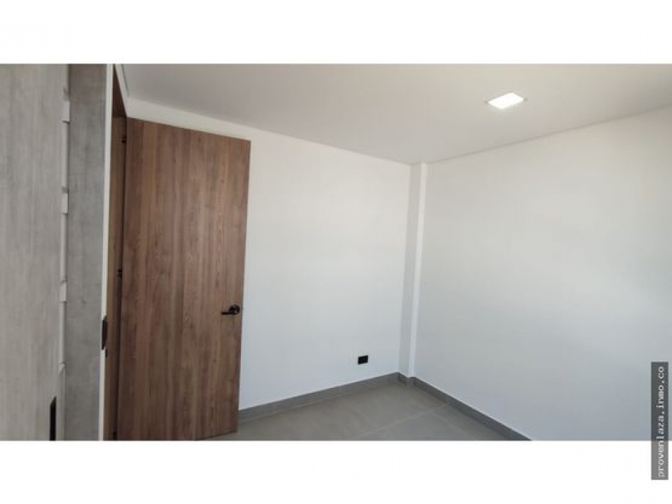 Casa de 3 alcobas en venta en Centro, Rionegro, 225 m² · foto 16 de 19