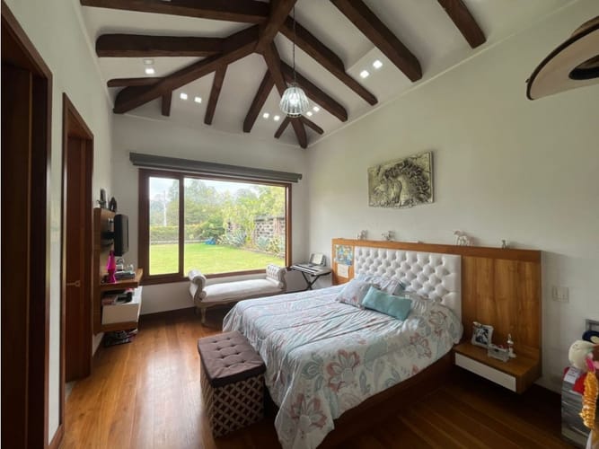 Casa de 4 alcobas en venta en Cabeceras De Llanogrande, Rionegro, 430 m² · foto 8 de 17