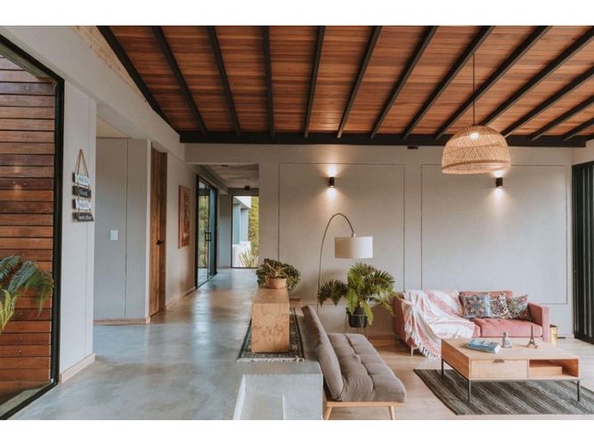 Casa de 3 alcobas en venta en Niquia, Bello, 237 m² · foto 6 de 15