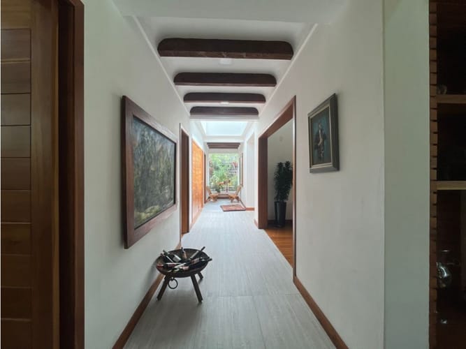 Casa de 4 alcobas en venta en Cabeceras De Llanogrande, Rionegro, 430 m² · foto 12 de 17