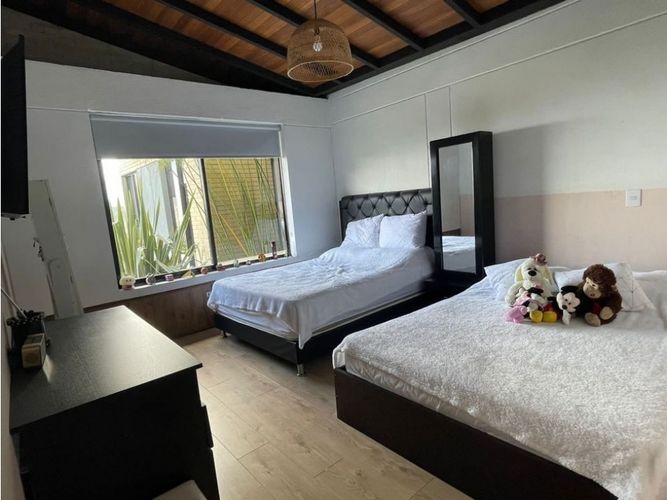 Casa de 3 alcobas en venta en Niquia, Bello, 237 m² · foto 11 de 15