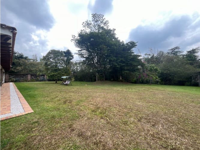 Casa de 4 alcobas en venta en Cabeceras De Llanogrande, Rionegro, 430 m² · foto 16 de 17