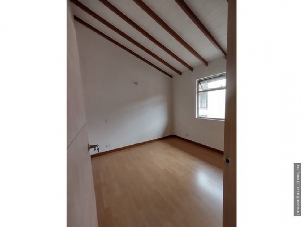 Casa de 3 alcobas en venta en San Antonio De Pereira, Rionegro, 140 m² · foto 4 de 9