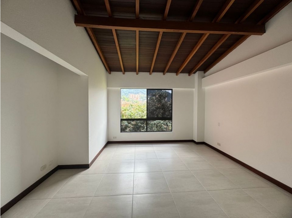 Casa en venta en Zona Centro, Envigado · foto 5 de 24