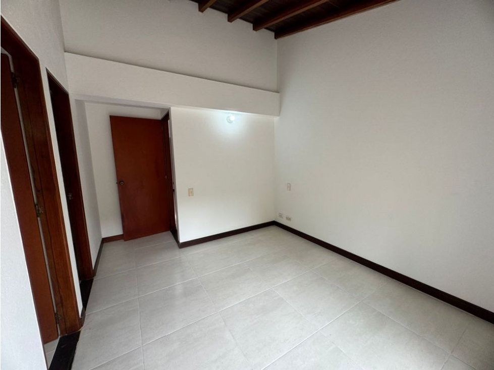 Casa en venta en Zona Centro, Envigado · foto 15 de 24